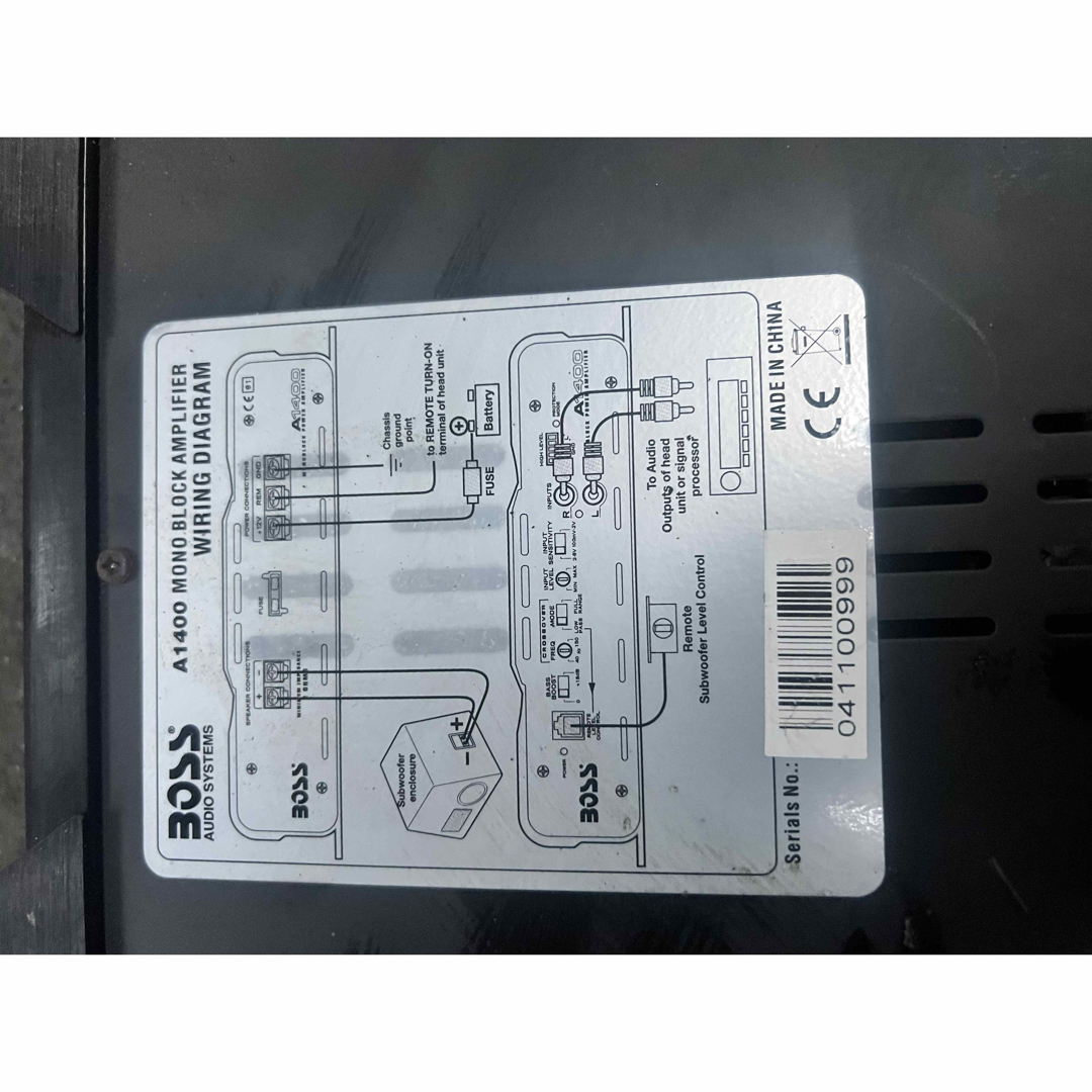 BOSS 1400W モノブロック サブウーファー アンプ 動作未確認 ジャンク