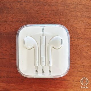 iPhone - iPhone SE 第二世代 付属 イヤホン 純正品の通販 by もののけ