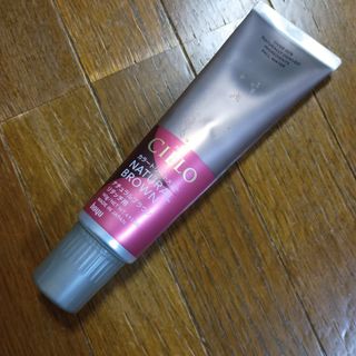 ラボモ スカルプアロマ ヘアカラートリートメント ルミエ ダーク