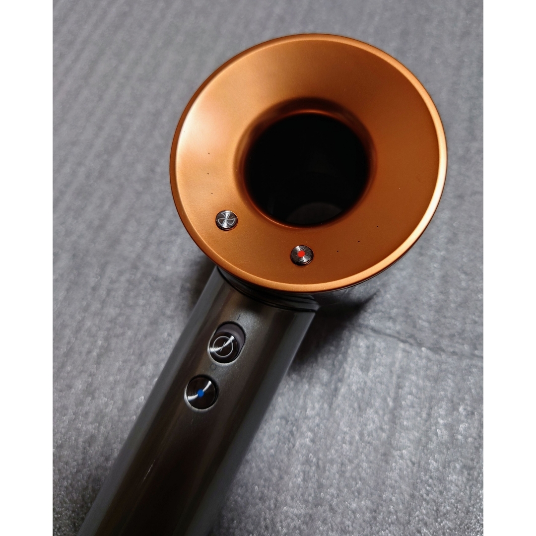 Dyson - 美品 25年製 Dyson hd08 ヘアドライヤー ダイソン 最新モデル