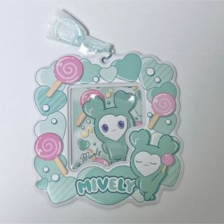 TWICE - TWICE モモ TT ラントレ トレカ 特典の通販 by ♡｜トゥワイス