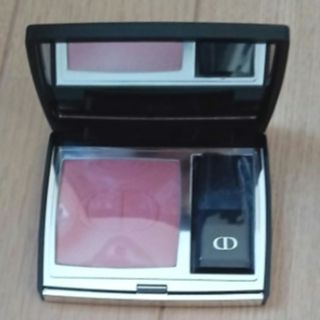 Christian Dior（チーク）のフリマアイテム一覧