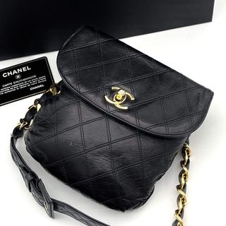 CHANEL（ボディバッグ/ウエストポーチ）のフリマアイテム一覧