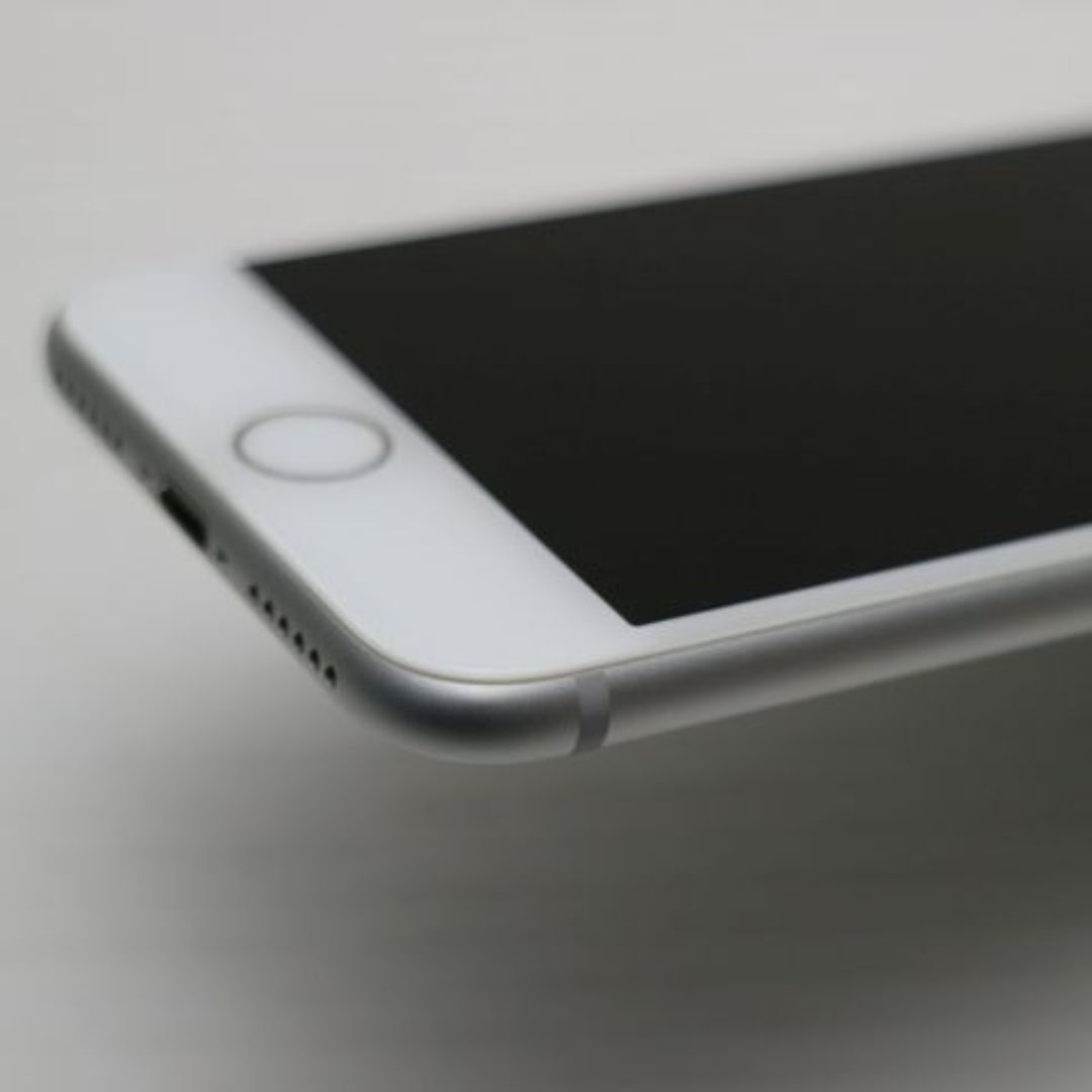 iPhone - 新品同様 SIMフリー iPhone8 64GB シルバー M444の通販 by