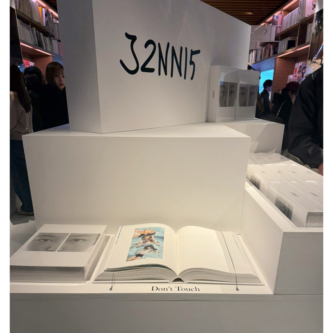 BLACKPINK ジェニ Jennii 代官山 ポップアップ ミニフォトブック