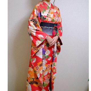 振袖 (レッド/赤色系)のフリマアイテム一覧