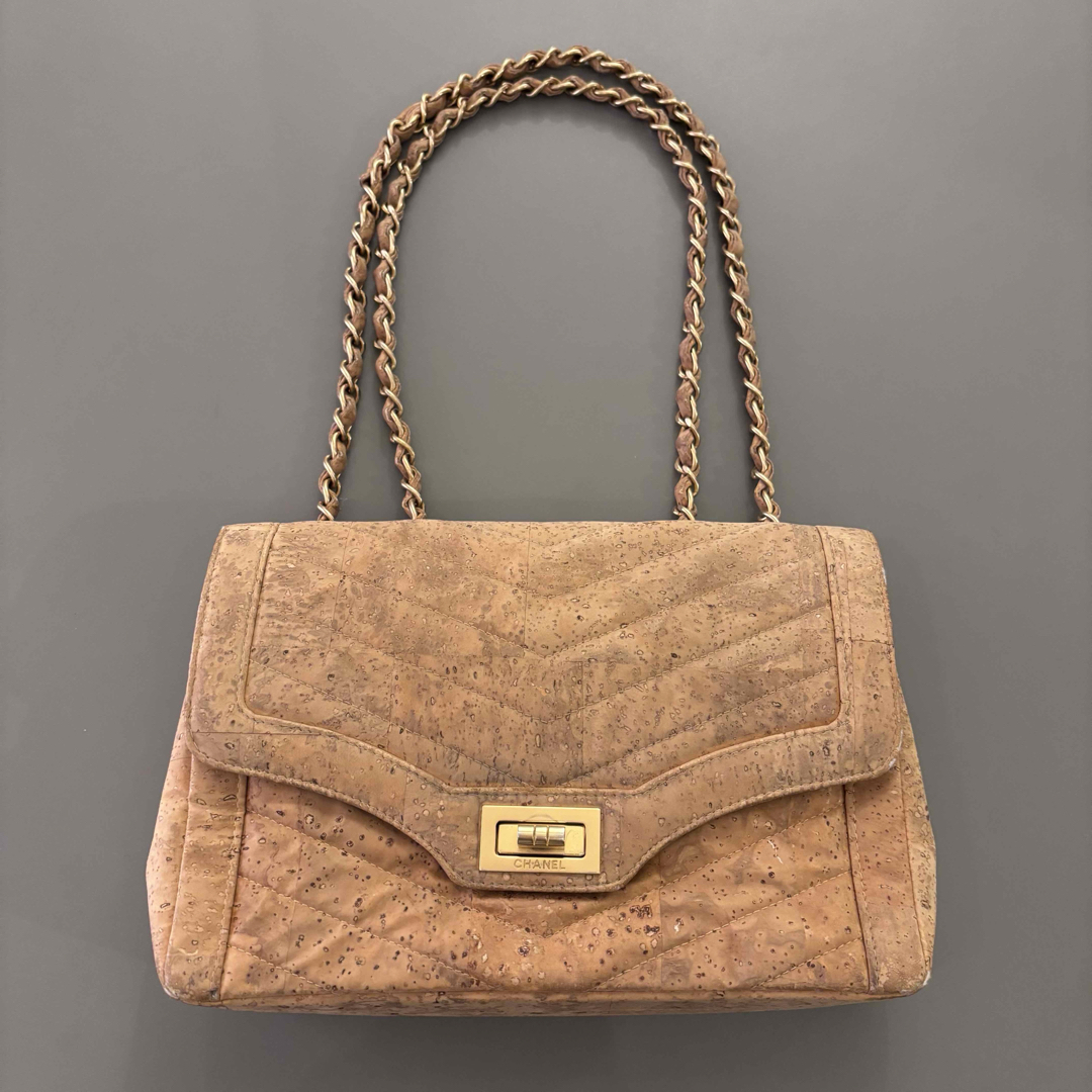 ゆりか様♡CHANEL 2.55 コルクレザー Vステッチ チェーンバッグ CHANEL
