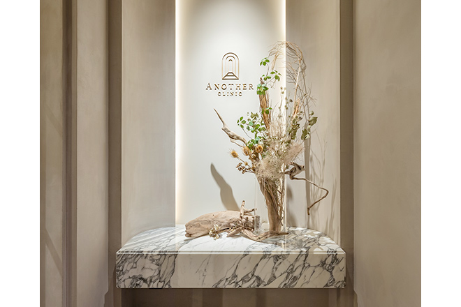 ご縁ある方にお譲りします！様REJURAN ×2本、stem cell 1本 ご縁ある方