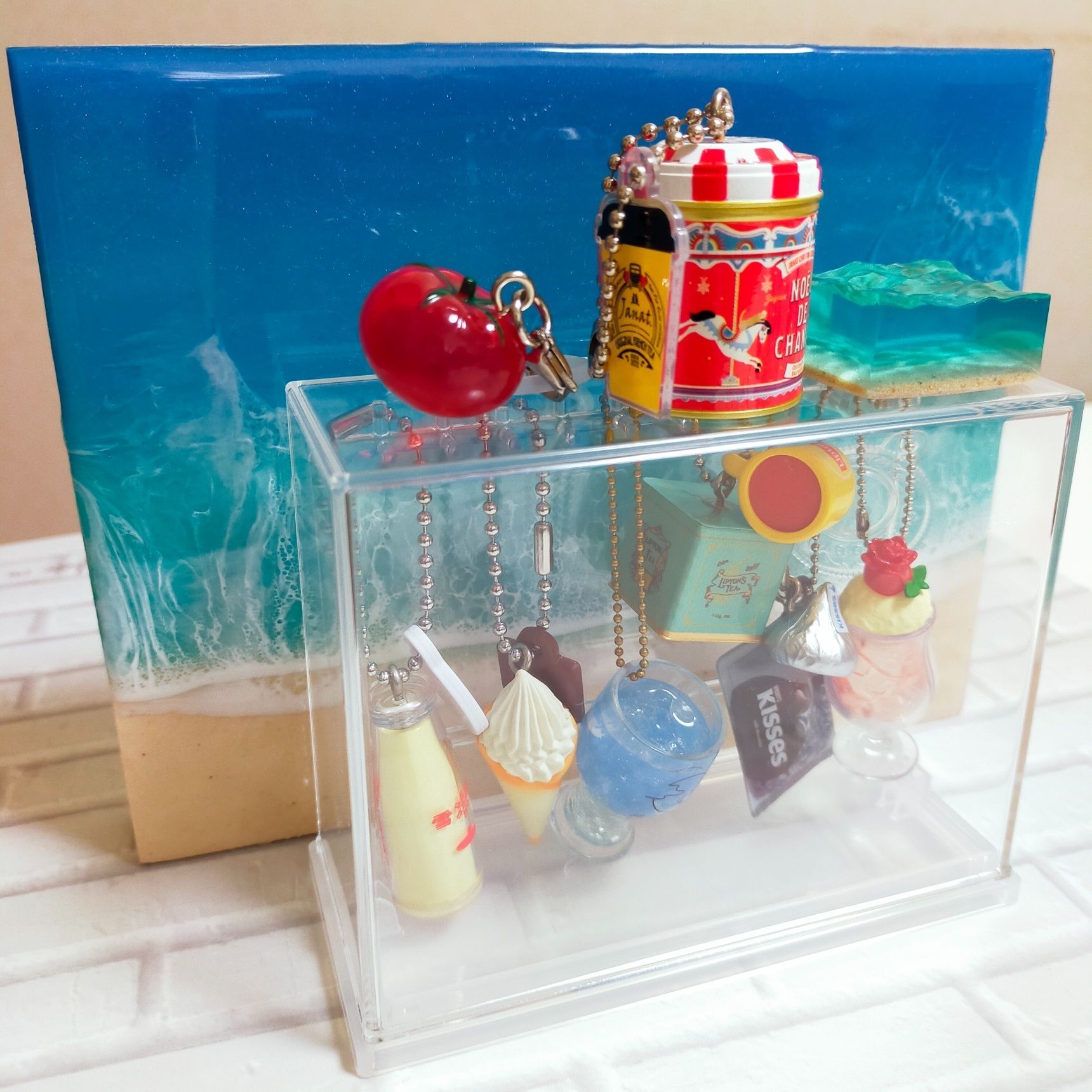 セリア：カプセルトイディスプレイケースの口コミやレビュー｜買い物