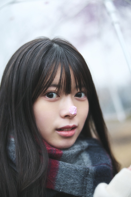 HMV限定特典：的野美青＆向井純葉（櫻坂46）ポストカード》B.L.T.