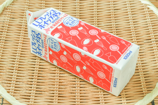 フレッシュクリーム（ルヴェール） 【業務用食材の仕入れなら八面六臂】