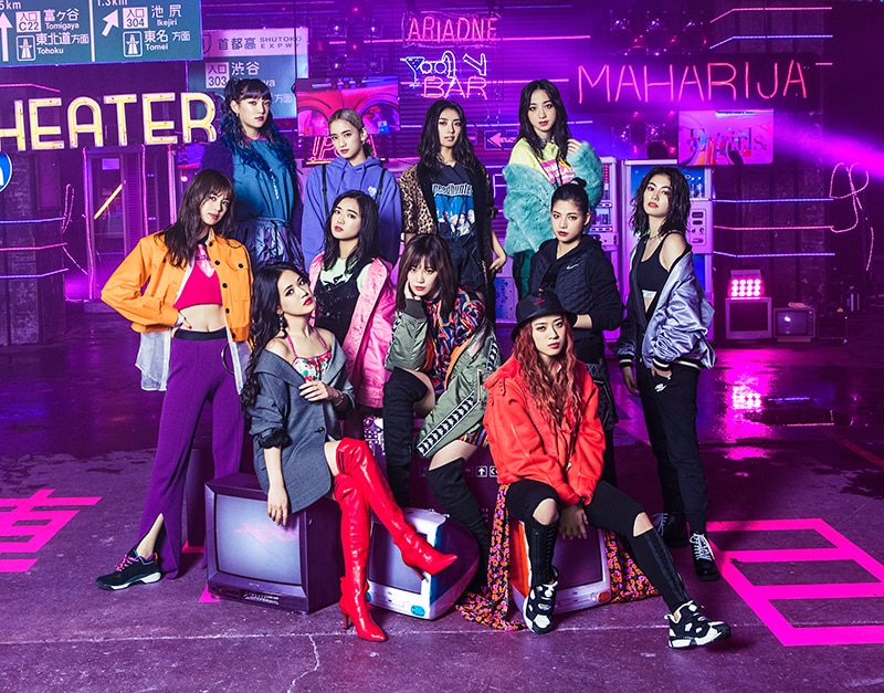 E-girls New Single、E.G.family豪華3枚組ライブパッケージの2作品が