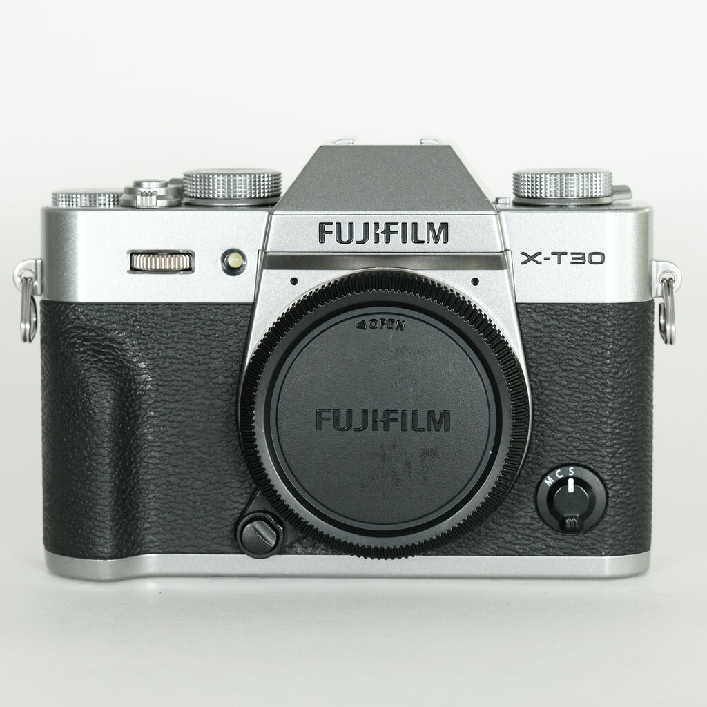 価格.com - 富士フイルム FUJIFILM X-T50 ボディ [シルバー] 純正