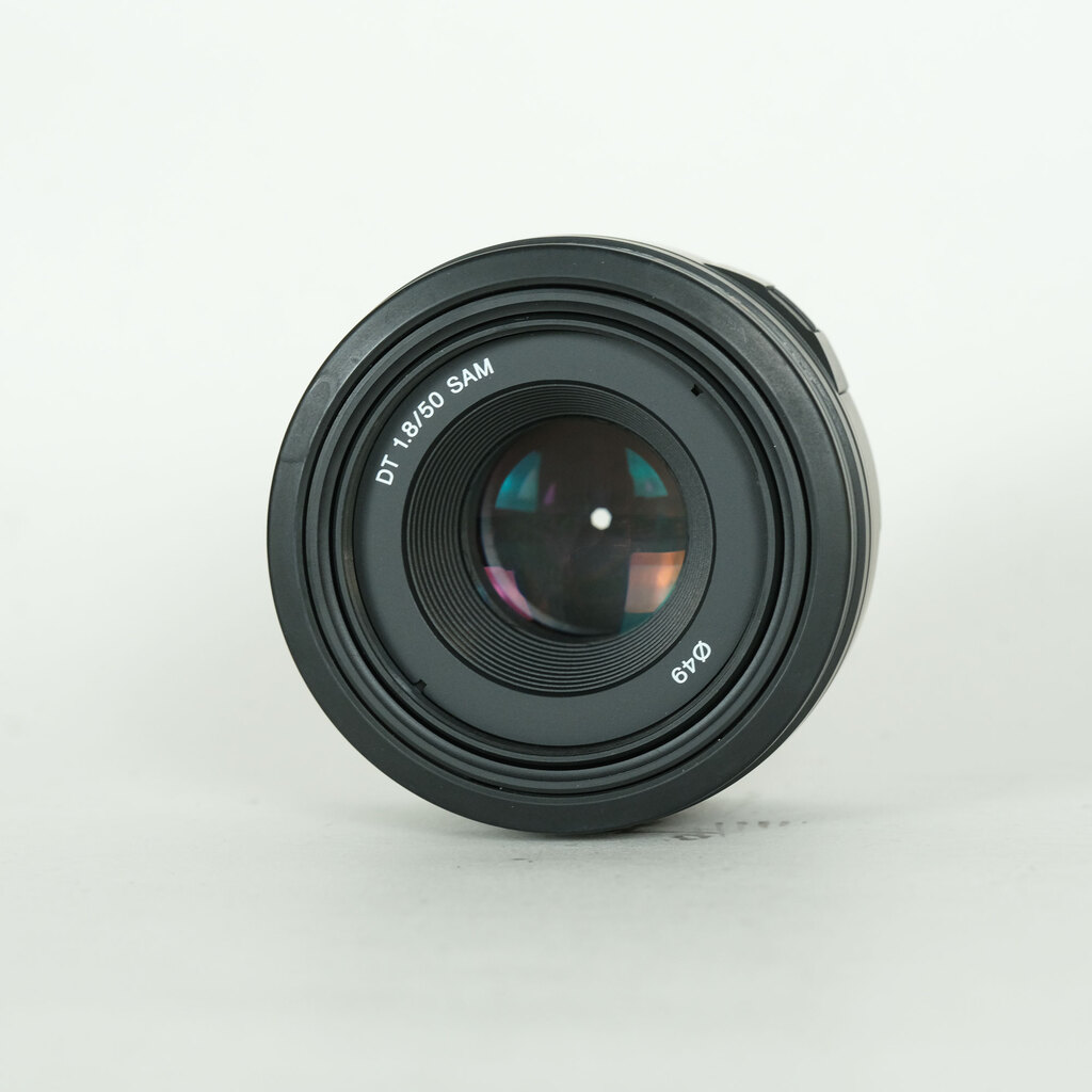SONY DT 50mm F1.8 SAM SAL50F18の出品 | ONE SCENE（ワンシーン）