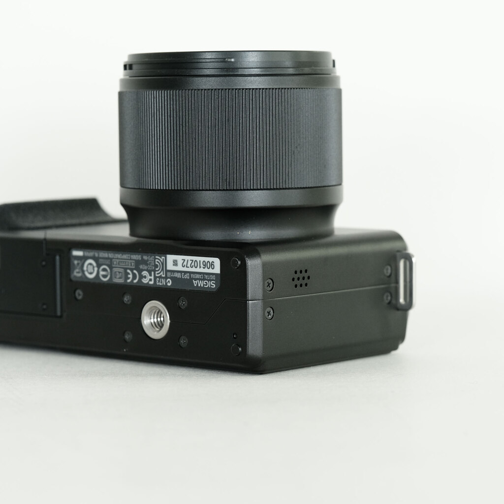 SIGMA DP3 Merrillの出品 | ONE SCENE（ワンシーン）