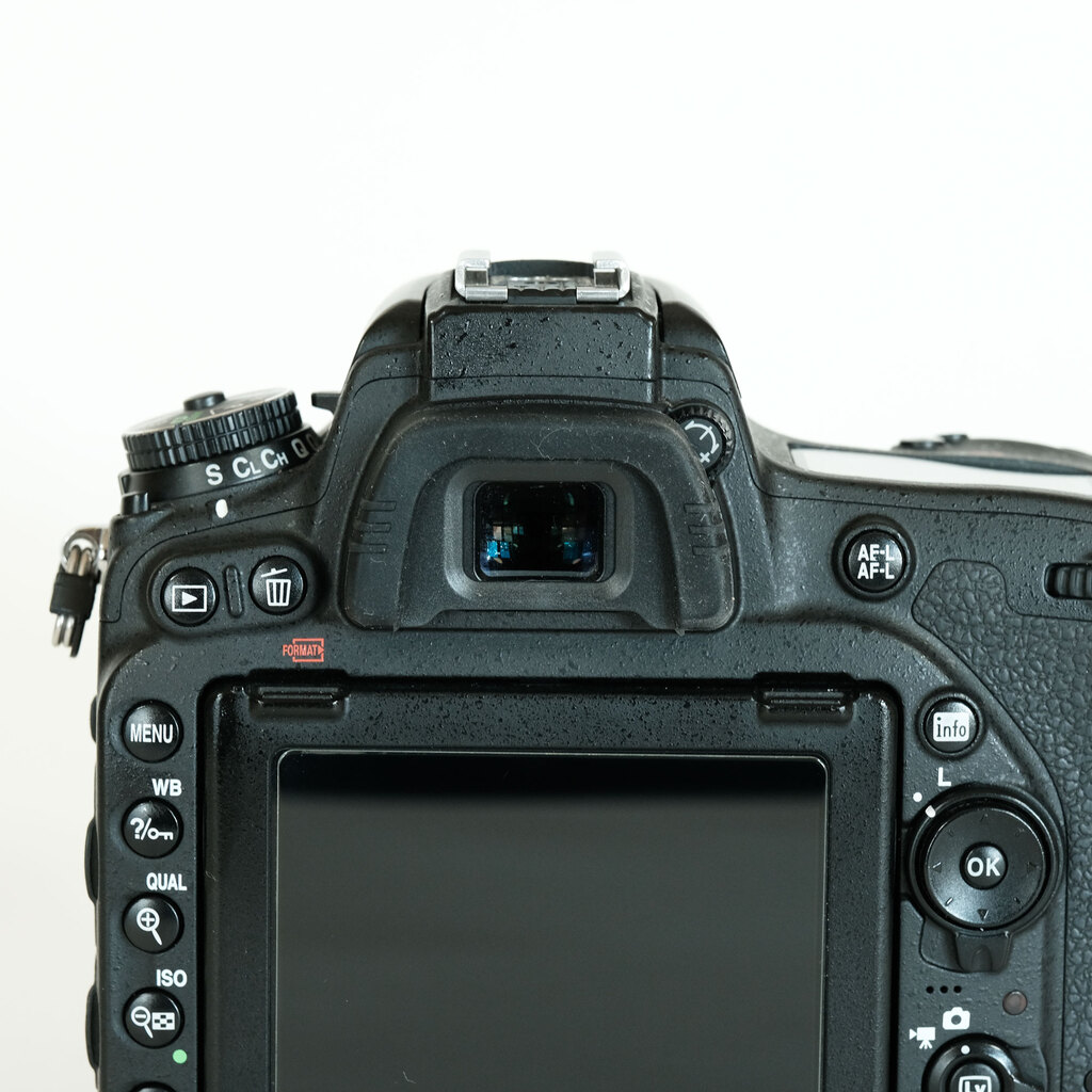 Nikon D750の出品 | ONE SCENE（ワンシーン）