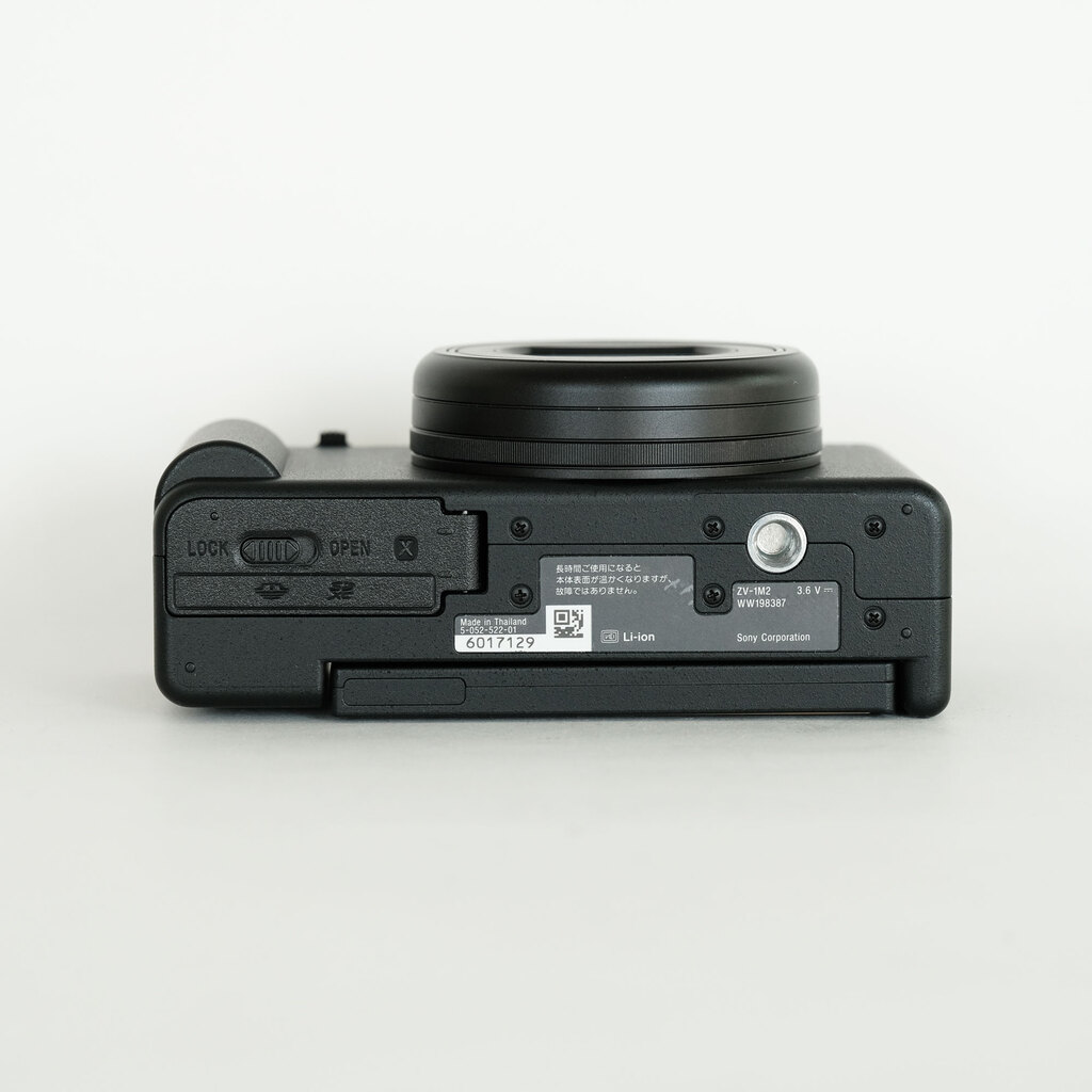 SONY VLOGCAM ZV-1 II（ZV-1M2）の出品 | ONE SCENE（ワンシーン）
