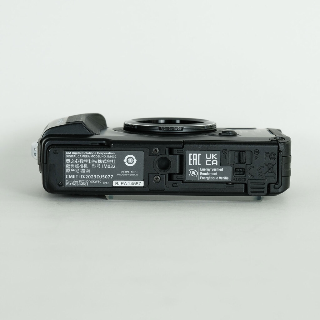 OM SYSTEM Tough TG-7 ブラックの出品 | ONE SCENE（ワンシーン）