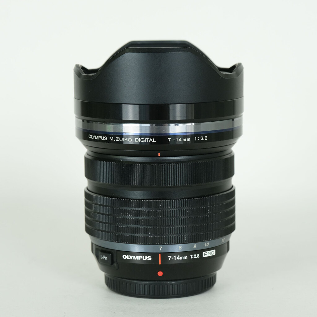 M.ZUIKO DIGITAL ED 7-14mm F2.8 PRO 中古価格比較 - 価格.com