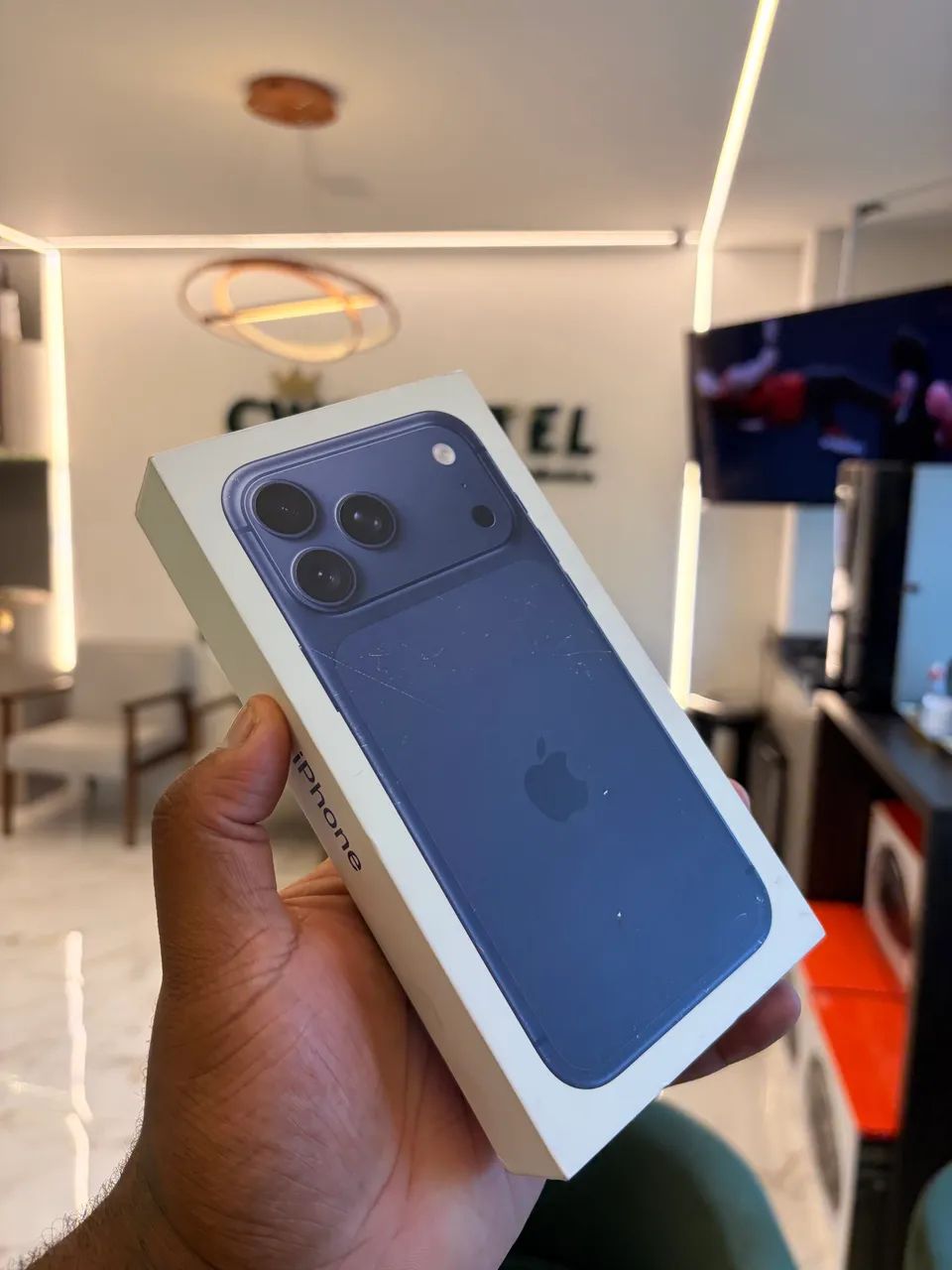 iPhone 17 Pro Max 256GB Azul Lacrado - Celulares e Smartphones