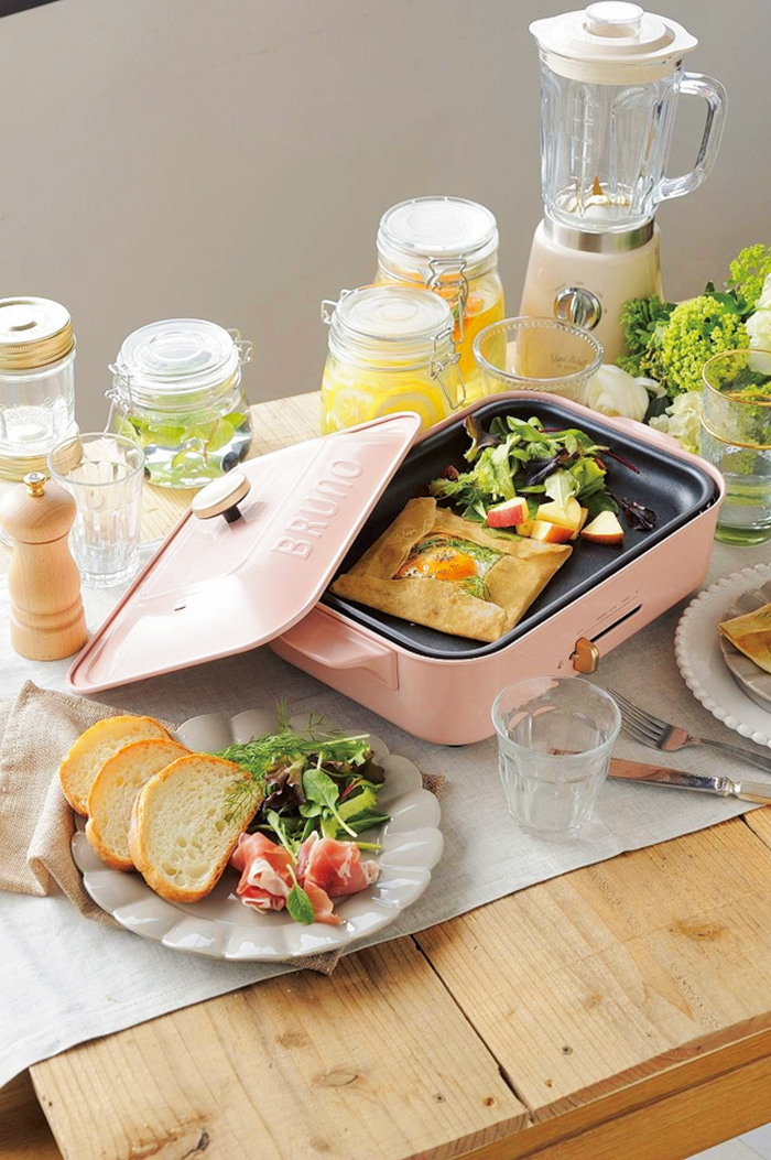 Club Hanako : News! おしゃれなルックスで人気のホットプレートに