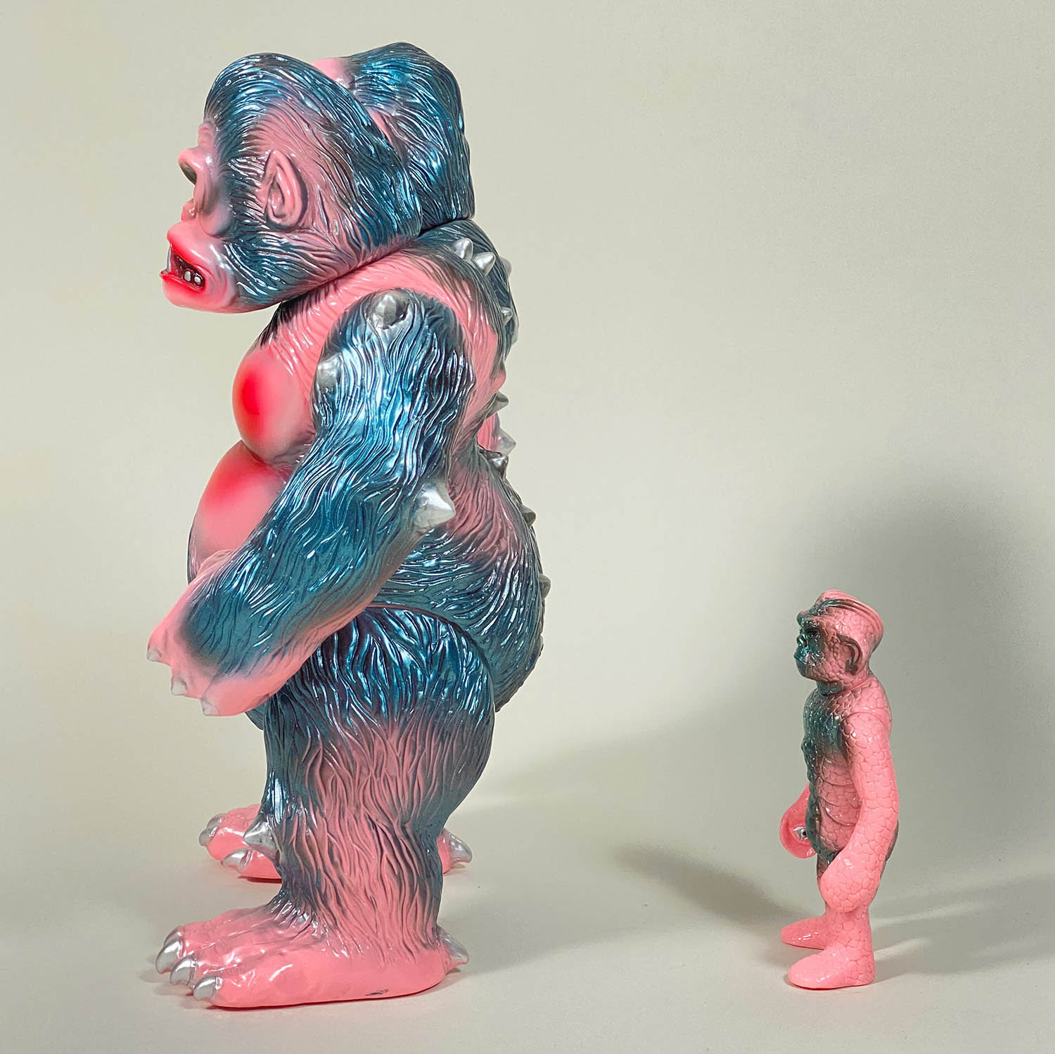 5113] HxS キングゴリラ獣 ピンク成型