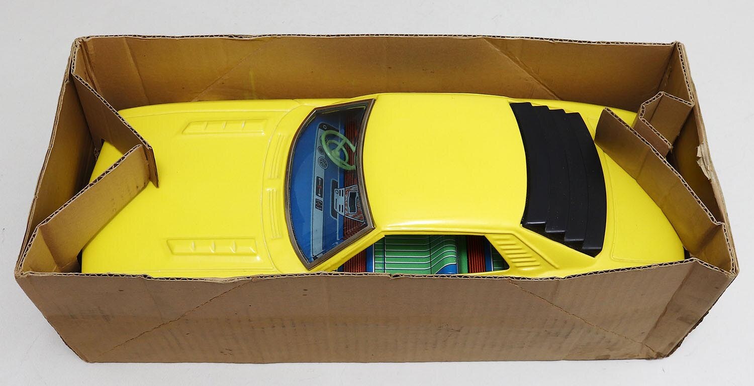 アサヒ玩具 トヨタ セリカ イエロー