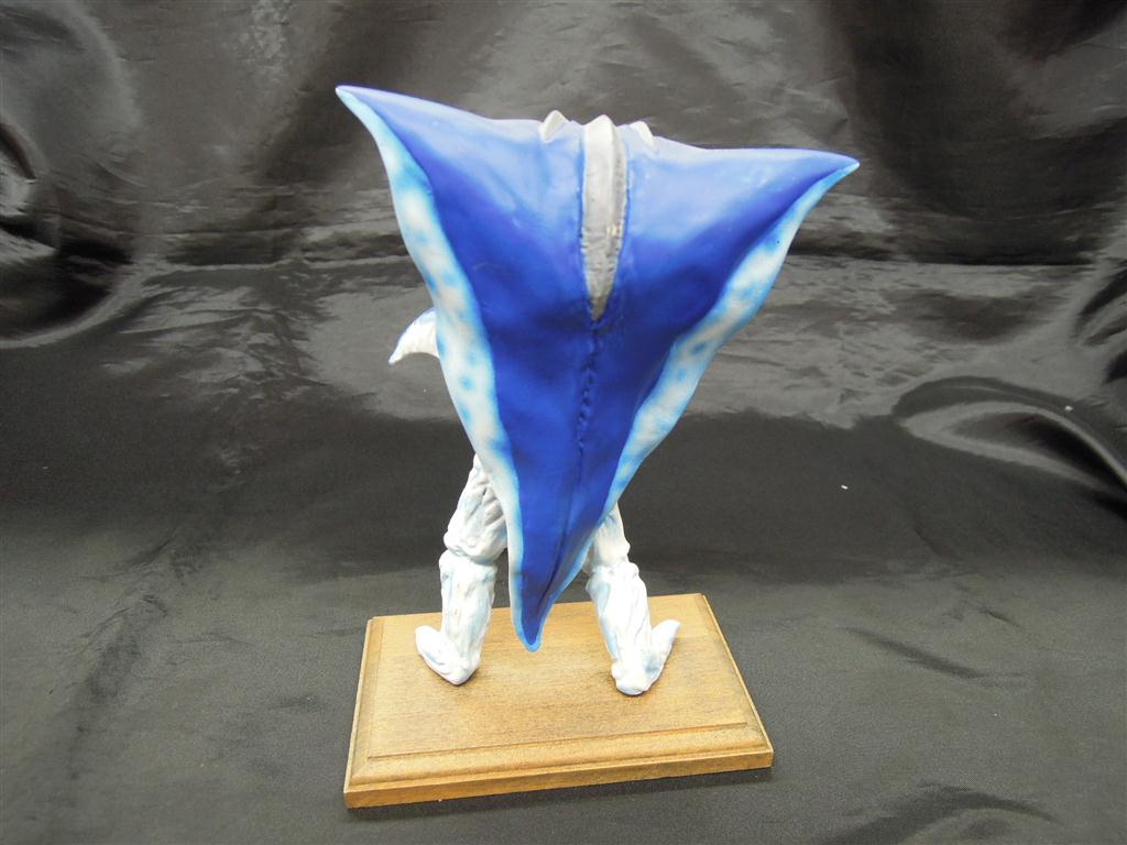 ガレージキット完成品 ウルトラマンティガ ガゾート