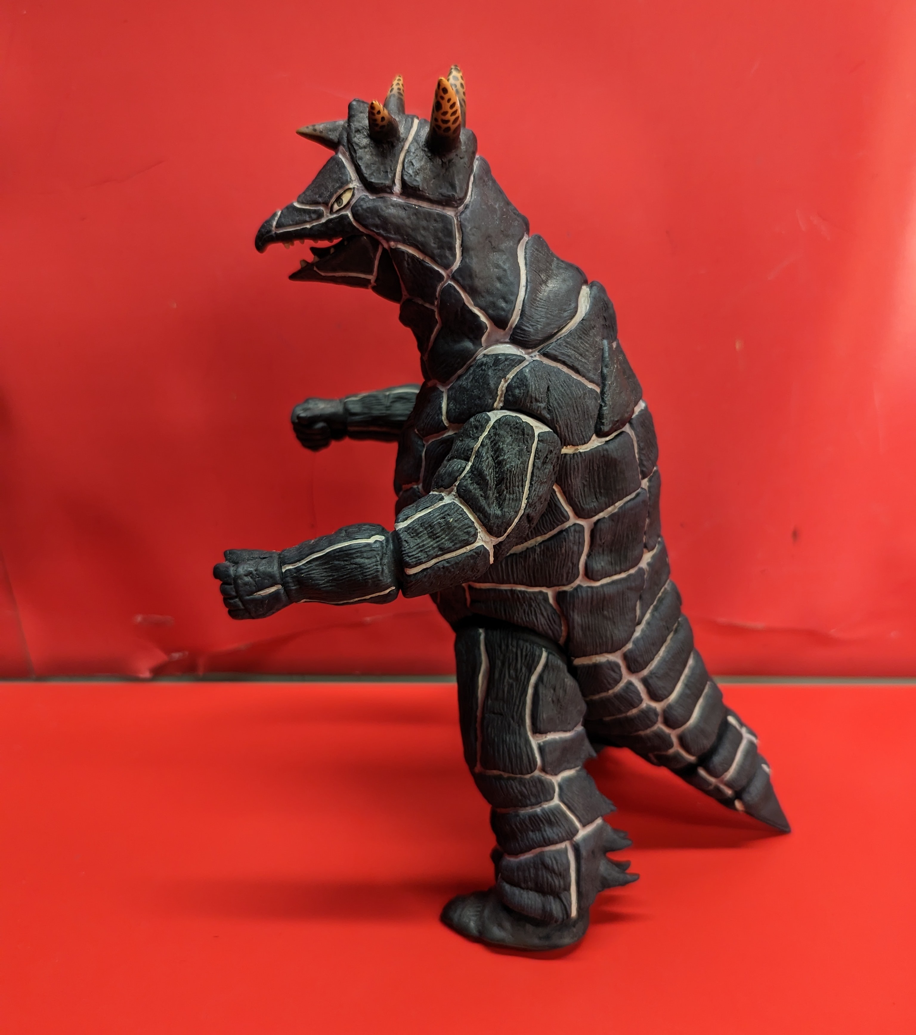 レッドキング＆ドラコ羽付（ブルマァク復刻）ソフビフィギュア2体セット