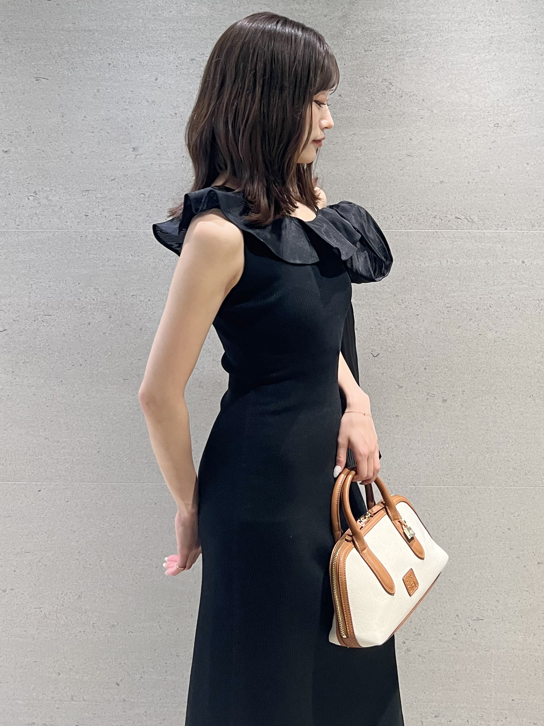 ワンショルリボンニットワンピース(マキシ・ロングワンピース