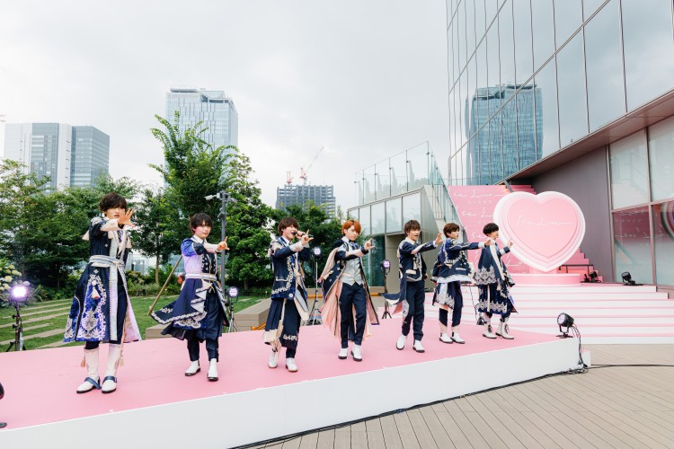 なにわ男子の初アルバム『1st Love』発売イベントに潜入♡ | Seventeen-Web