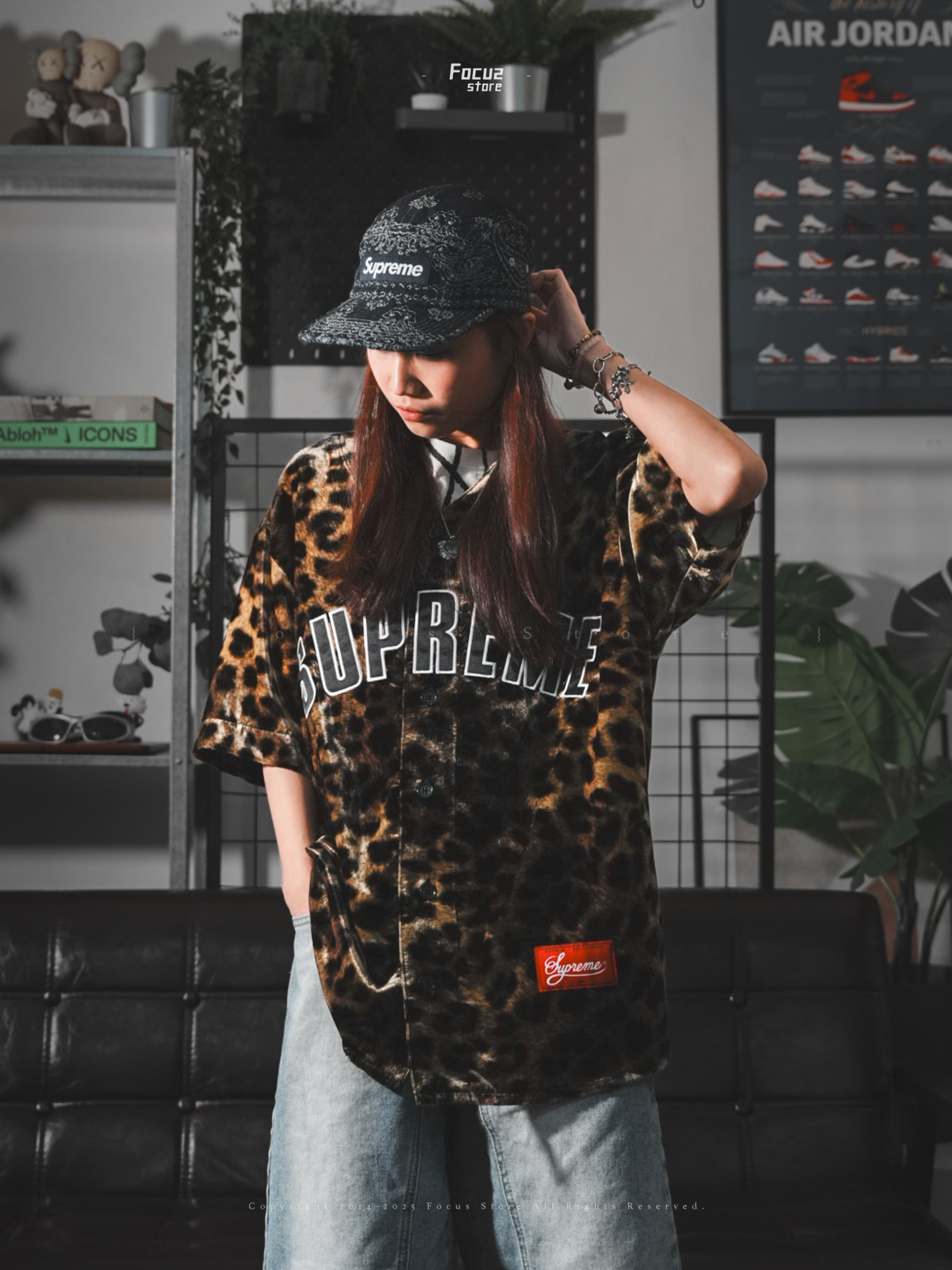 Supreme SS25 Week10 Velvet Baseball Jersey 兩色天鵝絨短袖棒球衫