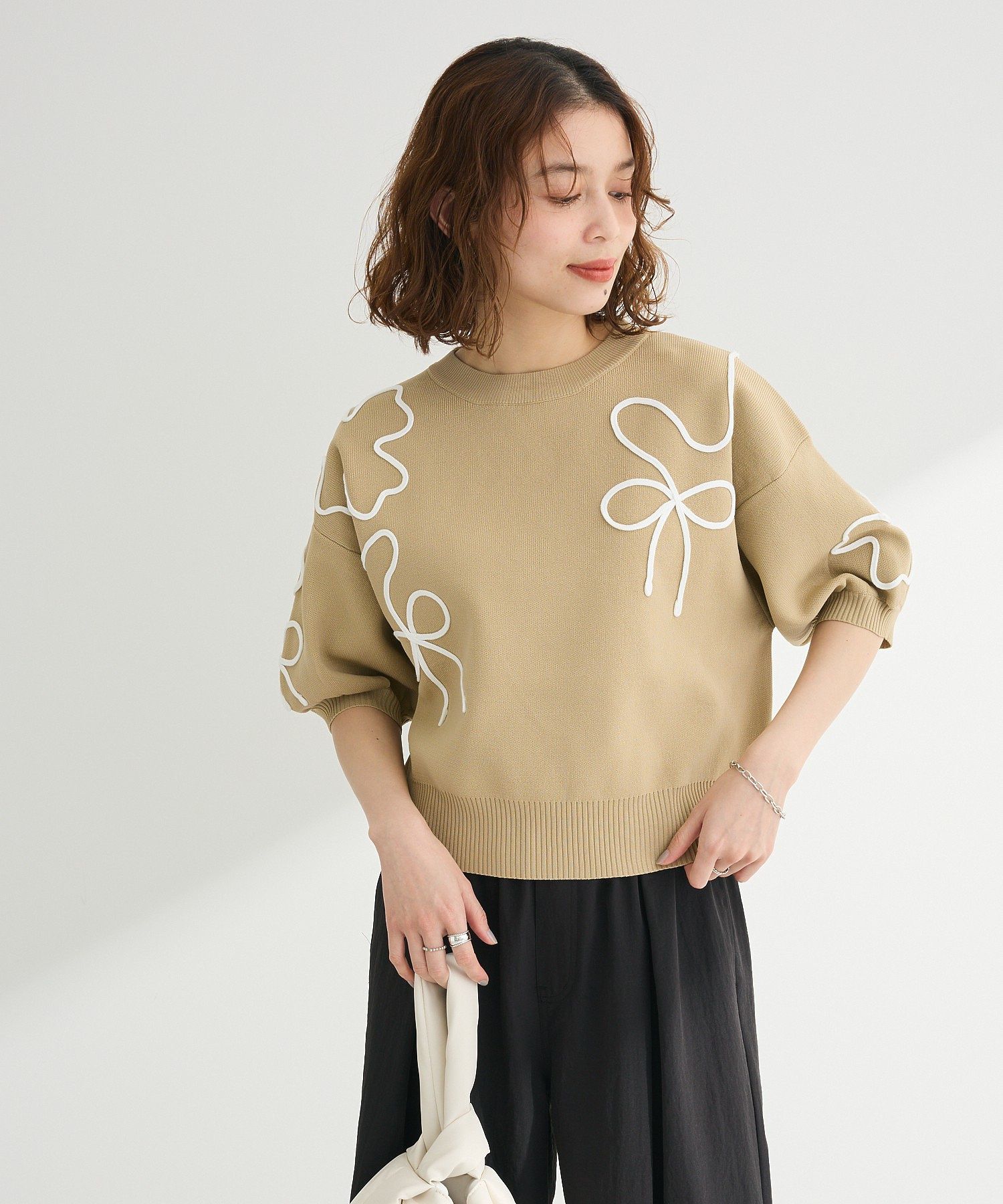 ELENCARE DUE ライン刺繍5分袖ニット/Green Parks（グリーン パークス