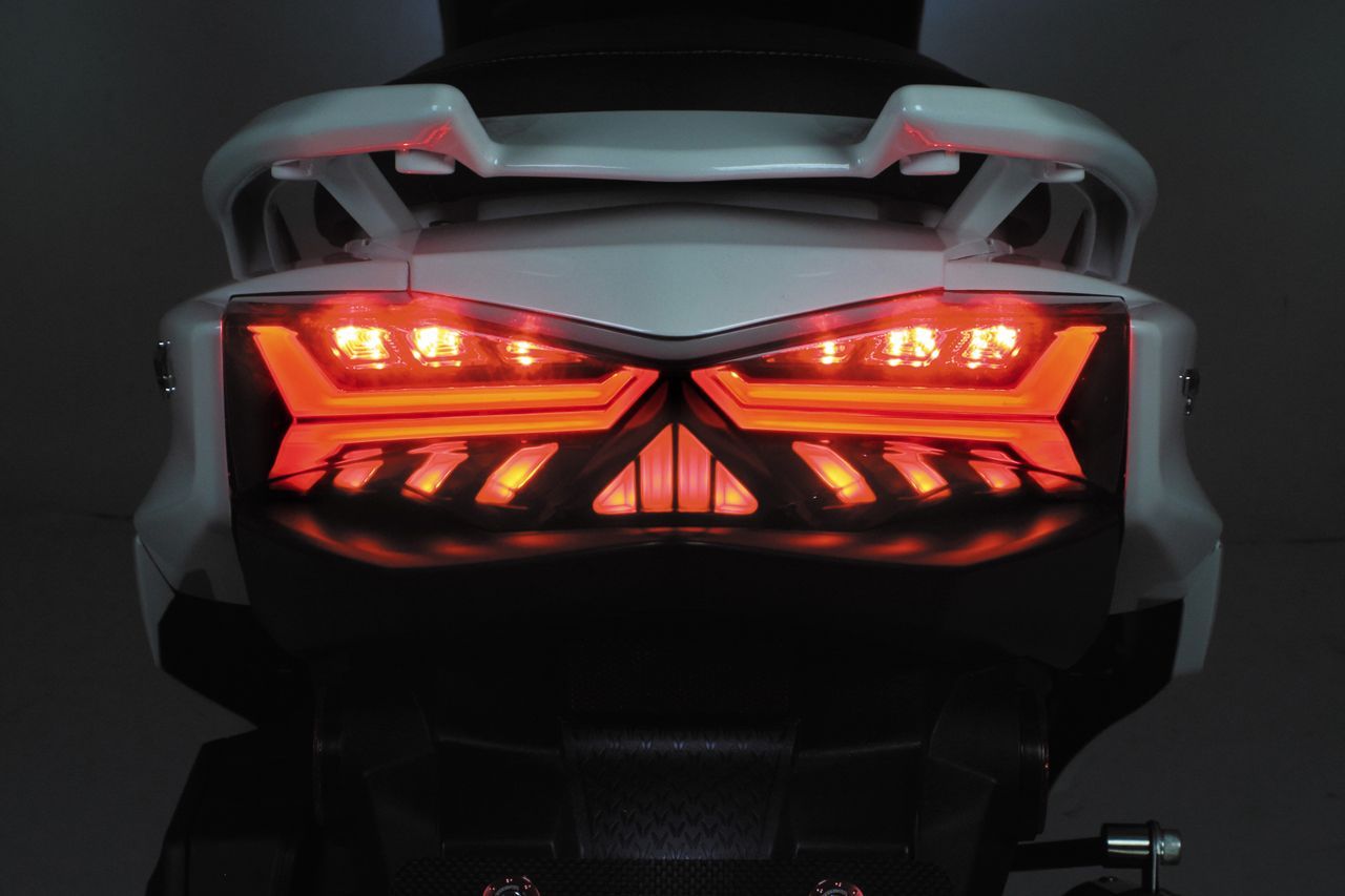 シグナス4型 タケガワ テール