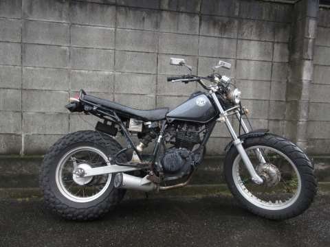 ウェビックガレージセール | TW200☆2JL☆社外ヘッドライト☆03Y21