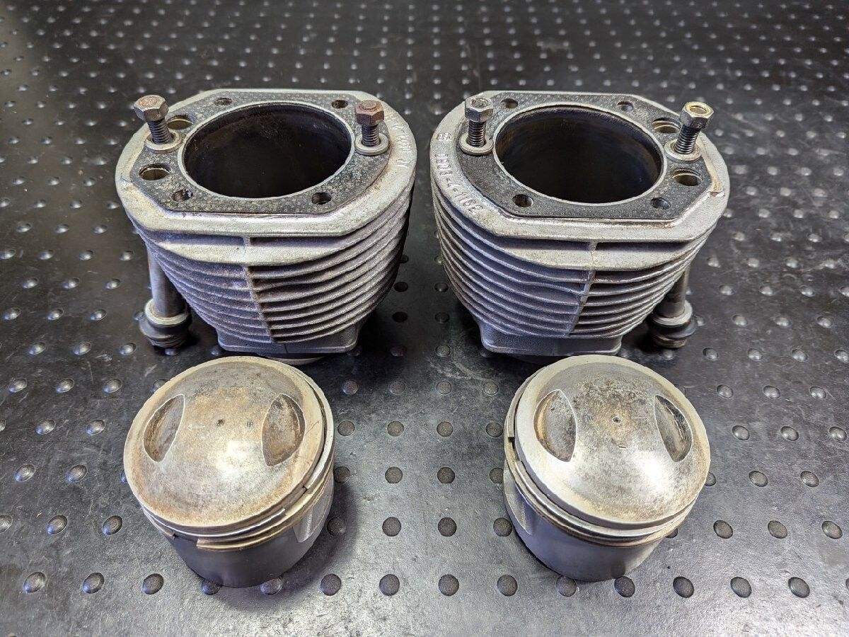 ウェビックガレージセール | □BMW R100RS 純正 シリンダー ピストン