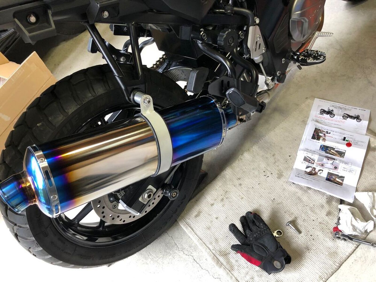 SUZUKI Vストローム650「Vストローム650（2018）にKファクトリーの