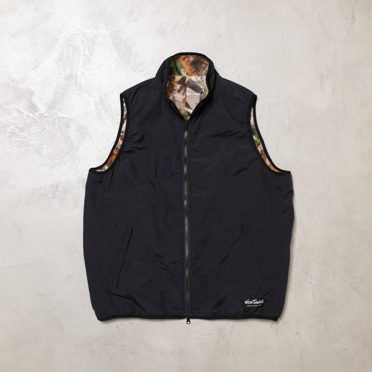 試着レビュー】ARKnetsの別注アウターが大人に人気のワケ | UOMO