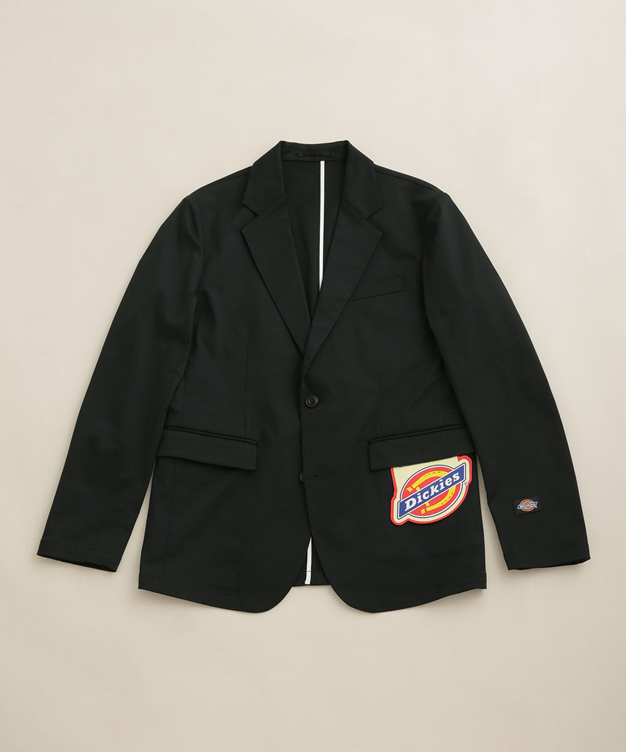 大人のセットアップ】「ディッキーズ」だけどスリムで上品。ナノ