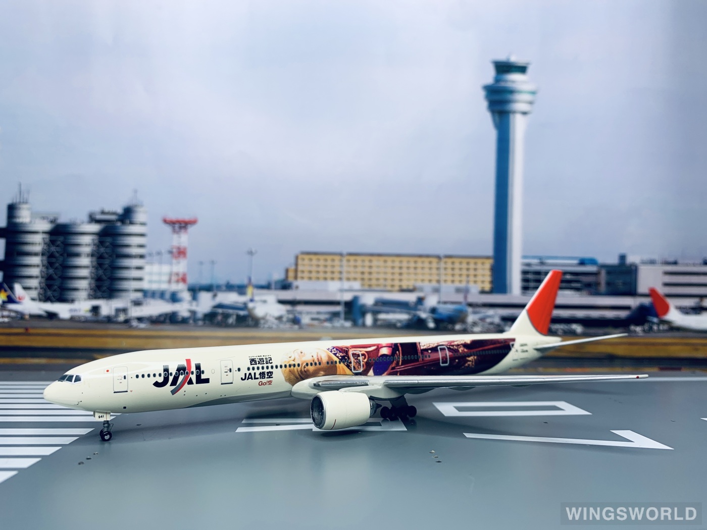 Phoenix 1:400 Boeing 777-300 Japan Airlines 日本航空PH10101 JA8941