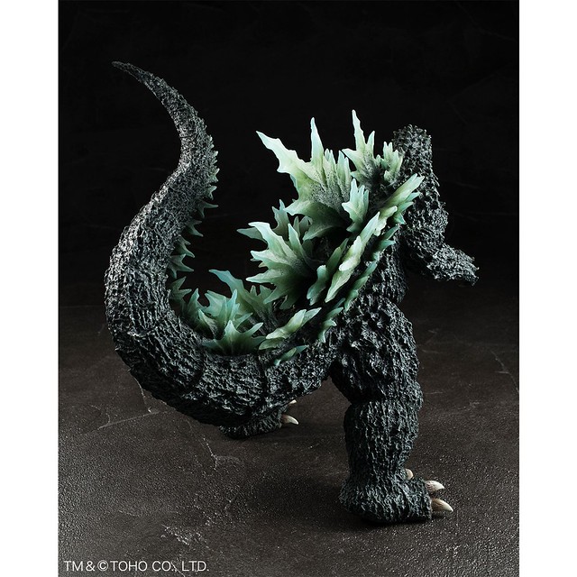 在黑暗之中也能感受強大魄力！「超激造系列」 哥吉拉2000 限定夜光版
