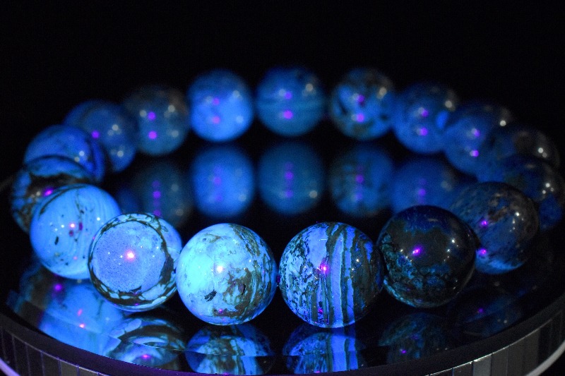 1点物】ミャンマー産◇植物入り ブルーアンバー琥珀 12mm