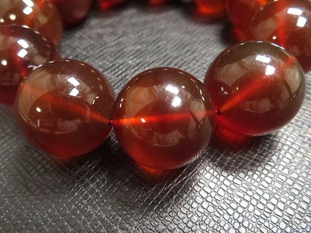 高品質レア品g3000円☆超大粒☆【ブルーアンバー】青琥珀☆天然石