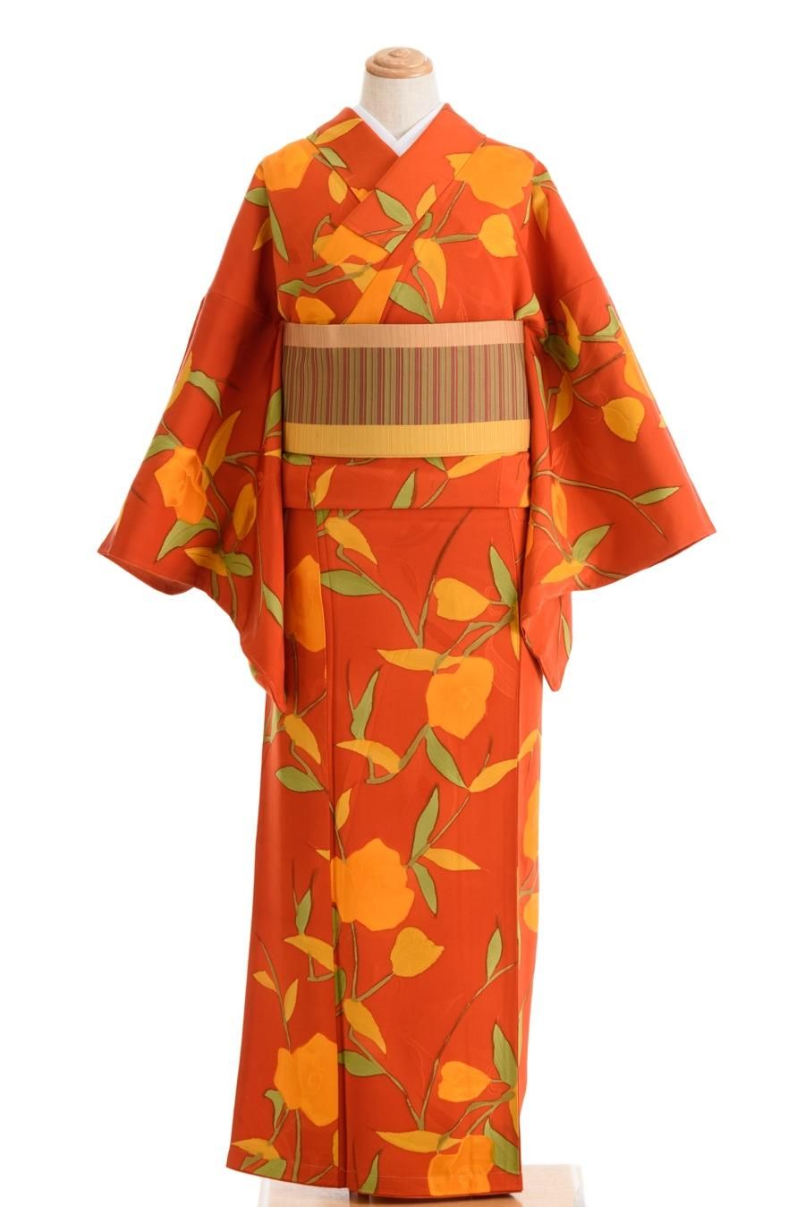 朱色の地 オレンジ色の大きな花 - からん::アンティーク着物