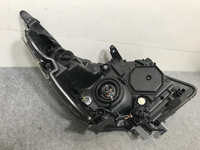 ヴォクシー 80系/ZRR80W/ZRR85W/ZWR80W ZRR80G/ZRR85G/ZWR80G 純正