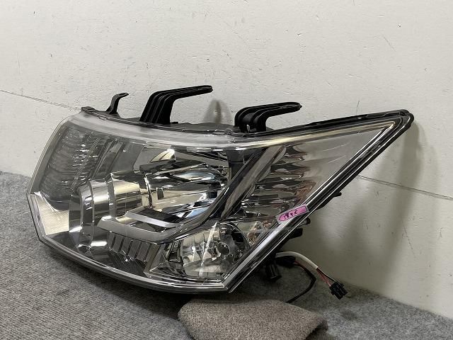 デリカD:5/D5 CV1W/CV2W/CV4W/CV5W 純正 前期 左 ヘッドライト/ランプ