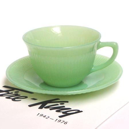 ファイヤーキング ジェーンレイシリーズより、カップ＆ソーサーです。