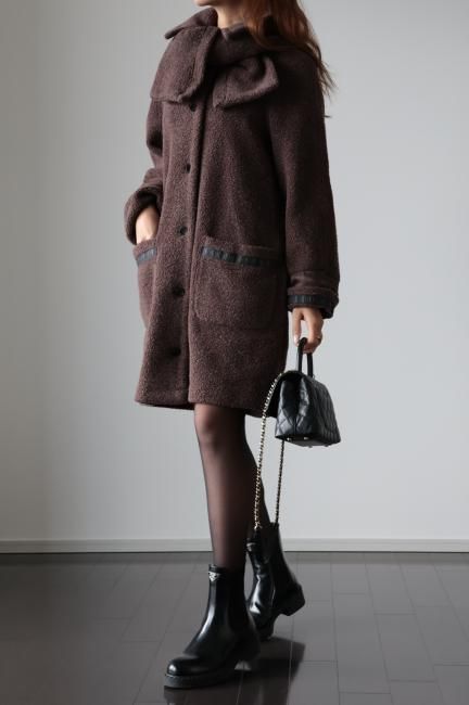 vintage】FENDI / FF logo boa coat (muffler set) - Madder vintage