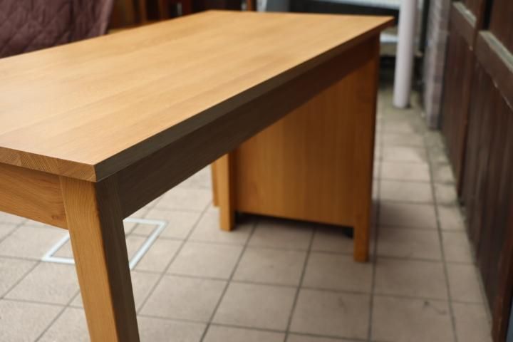 人気のMUJI（無印良品）のオーク無垢材パーソナルデスク&ワゴン