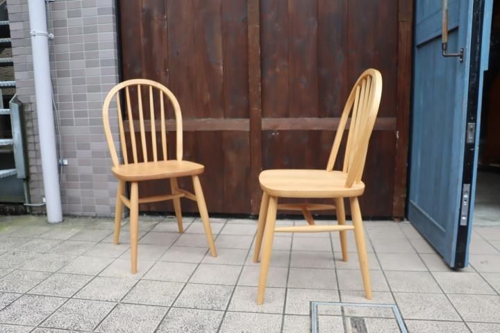 MOMO natural(モモナチュラル)のMARE ROUND CHAIRです。アルダー材を